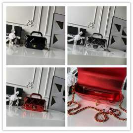 Picture of Chanel Handbags _SKUfw239872920fw